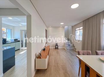 Sala · Cobertura de 04 quartos à venda no Paquetá!