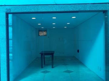 Comercial · 24m² · Loja em galeria na Avenida Nossa Senhora da Encarnação, 925 - Loja 38 • 24 m²