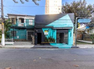 Comercial · 220m² · Loja na Praça Doutor Antônio Mercado, 34 • 220 m²