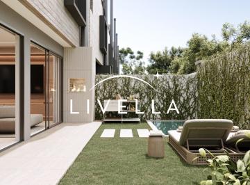 1 · Casa contemporânea com 3 suítes no Oká Bacacheri