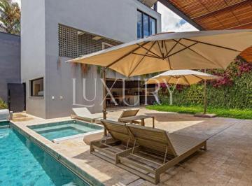 1 · Casa no Jardim Paulista com 7 suítes. Projeto do Arquiteto Mazza com piscina