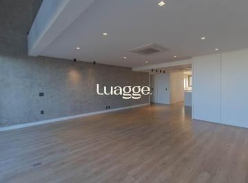 Apartamento · 390m² · 3 Quartos · 3 Vagas · Cobertura semimobiliada para alugar no bairro Boa Vista em Porto Alegre