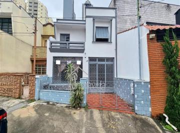 Casa · 248m² · 3 Quartos · 3 Vagas · Casa para alugar em Vila Bertioga de 248.00m² com 3 Quartos e 3 Garagens
