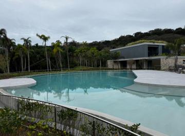 Casa de 4 quartos, Florianópolis · Alto Luxo! Casa com 4 Suítes! Cond Com Completa Infraestrutura! Acesso para a Lagoa da Conceição