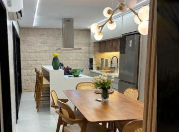 Casa de 5 quartos, Jundiaí · Casa de 230 m² com 5 quartos à venda na Vila Progresso