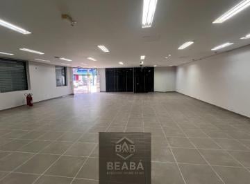 Foto 01 · Salão Comercial para Locação na Vila Americana, São Paulo-SP: 4 Salas, 3 Banheiros, 1 Vaga de Garage