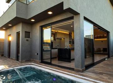 Casa de 4 quartos, Londrina · Casa com 320 mts², 4 quartos, piscina e churrasqueira em Londrina - PR