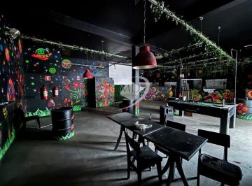 Comercial · 297m² · Prédio Comercial amplo com 3 Salas e Salão