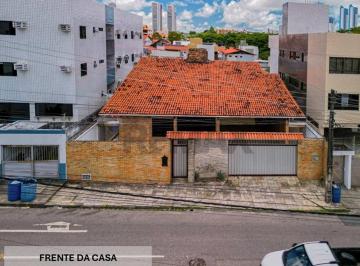 Casa · 365m² · 7 Quartos · 4 Vagas · Casa à venda com piscina, com 365m², 07 quartos, bairro de Pedro Gondim, João Pessoa.
