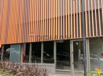 Comercial · 321m² · Loja de Esquina de 321 m² no Alto de Pinheiros – Espaço e Visibilidade para seu Negócio