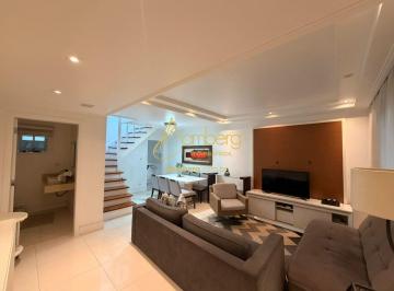Casa · 110m² · 3 Quartos · 1 Vaga · Casa com 3 suítes, planta funcional e churrasqueira.