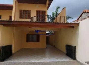 Casa · 126m² · 3 Quartos · 2 Vagas · Sobrado em Condomínio Fechado com 3 Dormitórios e Suíte no Jardim Tranquilidade