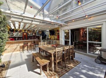 Casa · 182m² · 4 Quartos · 3 Vagas · CASA DE CONDOMINIO NO ALTO DA BOA VISTA COM 182m², 4 QUARTOS SENDO 3 SUÍTES E 3 VAGAS DE GARAGEM