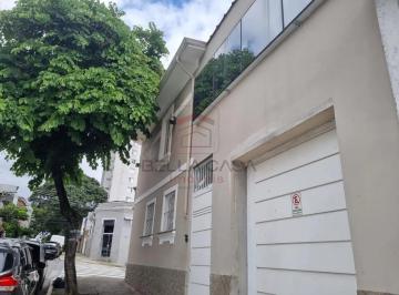 Casa · 150m² · 2 Quartos · 1 Vaga · Casa à venda com 150m², 2 quartos e 1 vaga