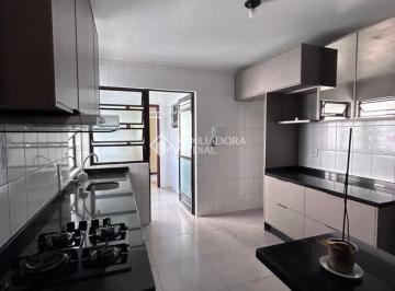 Apartamento · 117m² · 3 Quartos · 1 Vaga · Apartamento com 3 dormitórios e suíte no Balneário Estreito
