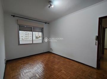 Apartamento · 68m² · 2 Quartos · Oportunidade! Apartamento amplo de 2 dormitórios no bairro Azenha