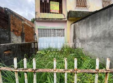 Casa · 200m² · 3 Quartos · 2 Vagas · CASA NO 1º ANDAR + TERRENO COM 200 M², 3 QUARTOS E GARAGEM – JABOATÃO/PE