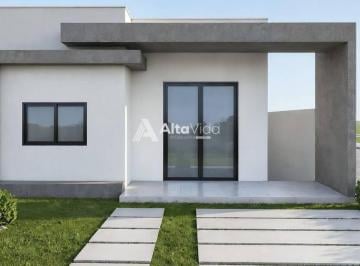 46bad27279e5f4fe05e3ded01b39a5eeabb5c75d · Residencial Maranata - Casa com segurança e lazer.