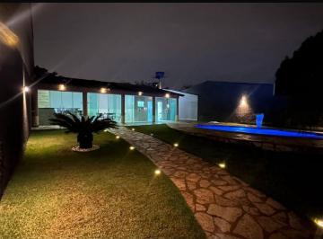 Casa · 215m² · 3 Quartos · 2 Vagas · Mariah imóveis aluga excelente oportunidade de casa em condomínio na ponte alta DF