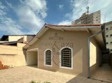 Casa · 286m² · 4 Quartos · 3 Vagas · Casa Térrea com Edícula - Jardim Petrópolis - 4 Dormitórios - 100m².