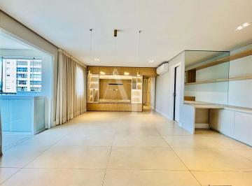 Apartamento · 96m² · 2 Quartos · 2 Vagas · Apartamento Reformado à venda com 96m2 com sala ampla e 2 vagas - Alpha Park