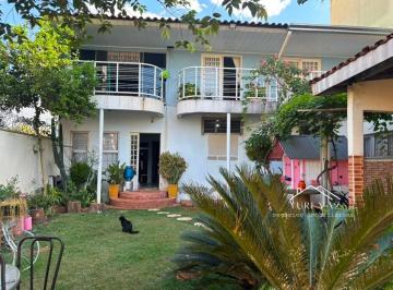 Casa · 281m² · 4 Quartos · 2 Vagas · Casa à venda no bairro Setor Negrão de Lima - Goiânia/GO