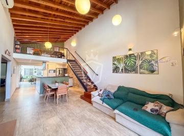Casa · 250m² · 3 Quartos · 4 Vagas · Casa térrea à venda, 3 suítes, Vila Viotto - Jundiaí/SP
