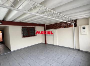 Casa · 145m² · 2 Quartos · Imóvel muito bem cuidado e pronto para morar! - Casa Térrea com bem ampla e bem localizada!