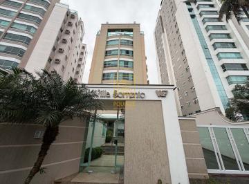 Apartamento · 143m² · 3 Quartos · 2 Vagas · Apartamento semi mobiliado com amplo terraço em excelente localização de Blumenau