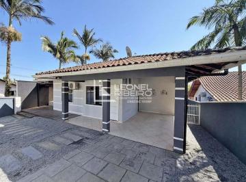 Casa · 92m² · 3 Quartos · 2 Vagas · Casa com 3 dormitórios (1 suíte) à venda, 92,60 m² no bairro Das Nações em Timbó/SC