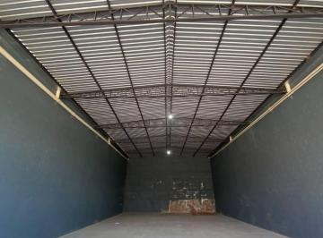 a53cd1a63b9c0a24957eaf07f368a4d5ae6a20e8 · Galpão para alugar, 275 m² por R$ 6.000,00/mês - Parque Rodrigo Barreto - Arujá/SP