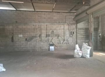 Casa · 250m² · 2 Quartos · 7 Vagas · Casa Comercial Residencial - Chácaras Reunidas - 2 Dormitórios - 250m².