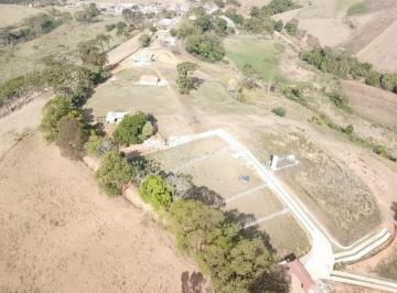 Terreno · 604m² · Lote 604 m² à venda em Campestrinho, Divinolândia