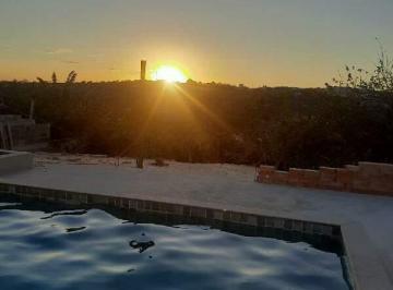Casa · 80m² · Chácara no Bonanza com belo acabamento, área goumert e piscina.