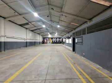 Comercial · 535m² · 4 Vagas · Galpão com 535m² , 02 Salas, Pé direito de 5m e Frente recuada no Centro de BH