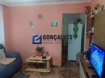 Casa · 198m² · 3 Quartos · 1 Vaga · Casa residencial à venda no Bairro Casa Grande, Diadema – 3 quartos e quintal