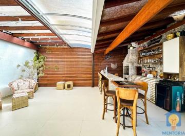 6c02892740a593268c54446025fb6f133ced3e12 · Casa a venda de Porteira Fechada no condominio Reserva das Magnolias