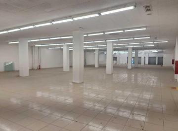 Comercial · 3840m² · 35 Vagas · Madureira: Prédio / Lojão, com 4 pavimentos, garagem subterrânea