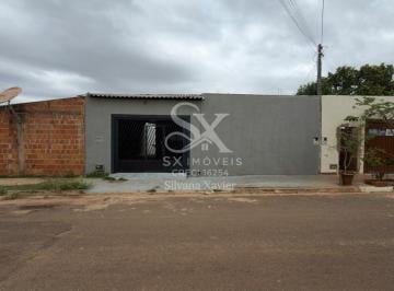 Casa · 96m² · 3 Quartos · 2 Vagas · Casa com 3 Quartos, 2 Banheiros e 250 m² de Terreno – Excelente Oportunidade!