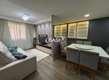 Apartamento · 90m² · 3 Quartos · 1 Vaga · Apartamento no agua verde, 3 quartos, andar alto, 1 vaga