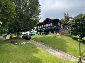 4pxorag2ywfhztbizjm5njuz_md · Imponente Casa Tríplex Mobiliada com 9.500m² de Terreno e Estrutura de Lazer