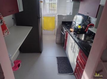 Apartamento · 47m² · 2 Quartos · Apartamento em Jardim Maria Amélia, Jacareí/SP de 0m² 2 quartos para locação R$ 1.250,00/mes