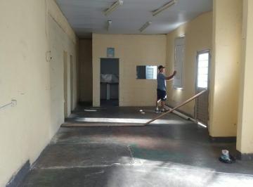 Comercial · 2 Quartos · Imóvel Comercial em Centro, Jacareí/SP de 0m² 2 quartos para locação R$ 1.800,00/mes
