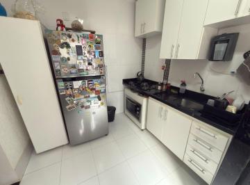 Apartamento de 2 quartos, Brasília · SQN 215 - 02 Qtos - 59m² - Varanda