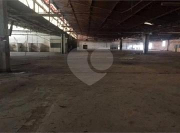 Comercial · 17000m² · 100 Vagas · Galpão à venda em Jardim jaraguá (são domingos) - SP