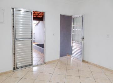img0 · Casa com 3 Quarto(s) e 1 banheiro(s) para Alugar, 125 m² por R$ 1490 / Mês