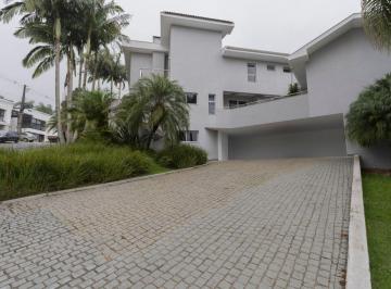 Casa de 5 quartos, Curitiba · Casa em condomínio fechado no Campo Comprido com 5 quartos sendo 4 suite!!