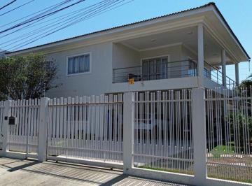 Casa de 5 quartos, Brasília · Casa de arquitetura neocolonial, com construção sólida, ambientes amplos e vista privilegiada