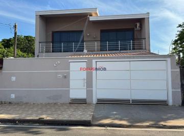 Casa de 3 quartos, Mogi Guaçu · Maravilhoso sobrado à venda no Jardim Santo Antônio, em Mogi Guaçu