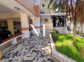 Apartamento de 1 quarto, · Apartamento à venda na Ponta da Praia.
